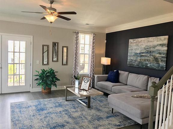 3rd image of 2317 Fairchild Circle 173