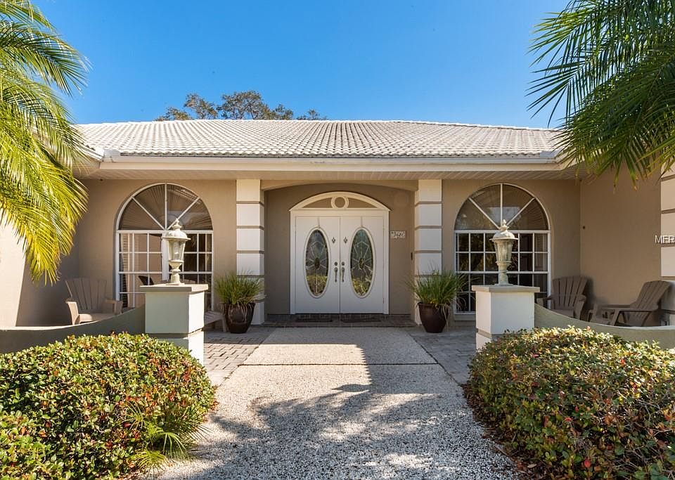 1st image of 3621 Torrey Pines Blvd