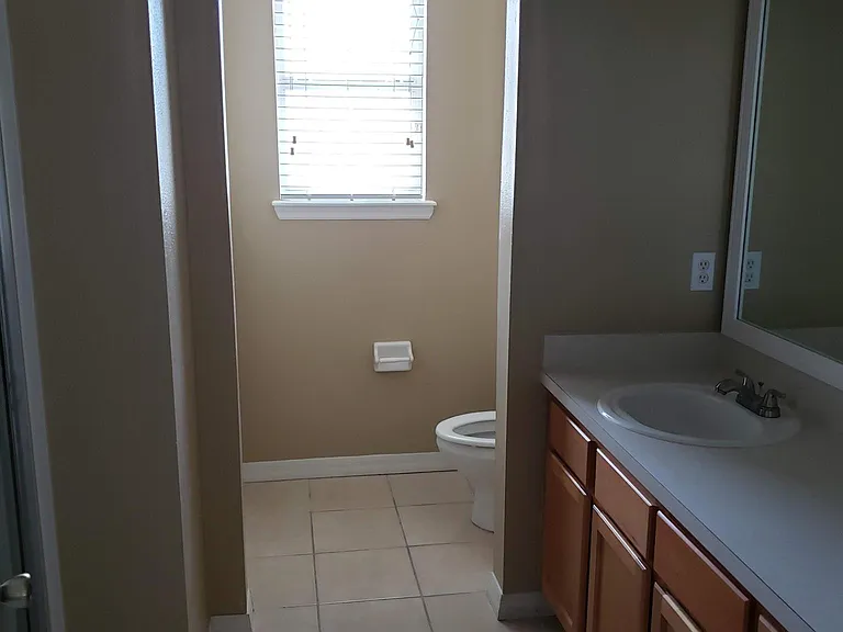 4011 Pemberly Pines Cir — Photo 5