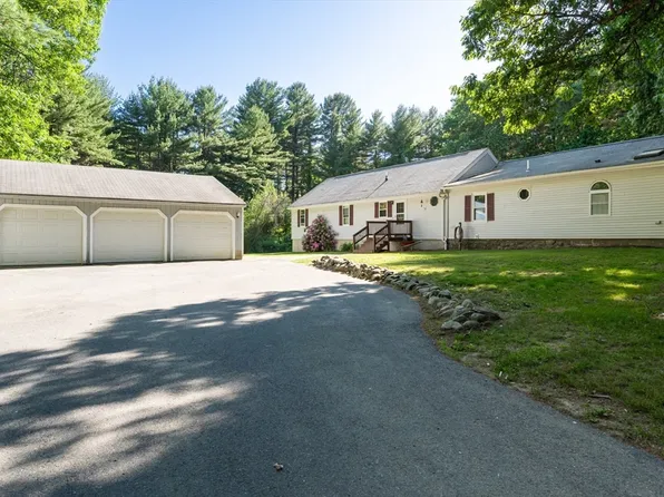 48 Forge Village Rd, Westford, MA 01886