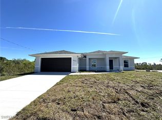 2600 Ida Ct, Lehigh Acres, FL 33971