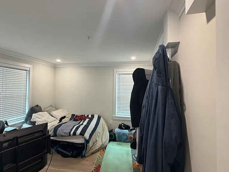 9 Everett St #3 — Photo 9