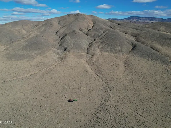 146609 Iron King Pne, Yerington, NV 89447