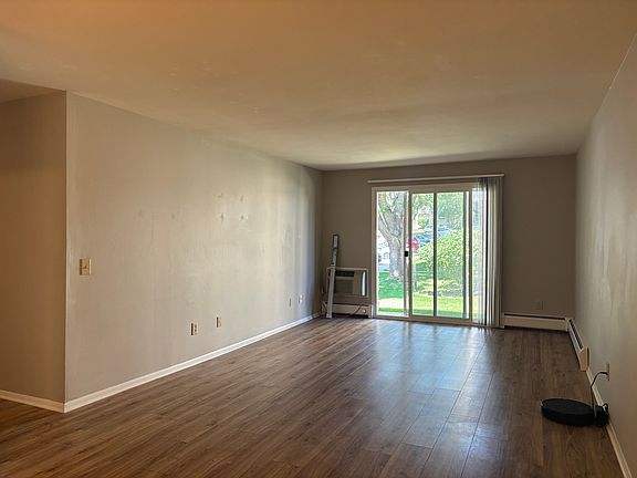 4th image of 4328 Melody Ln APT 101