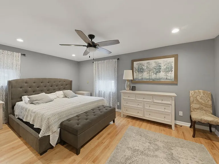 6728 Fieldhouse Way — Photo 32