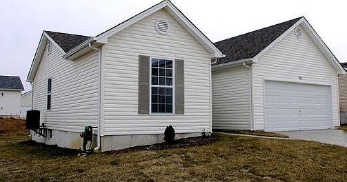 1st image of 31 Silver Spur Dr