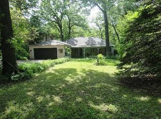 11415 Hiawatha Ln, Indian Head Park, IL