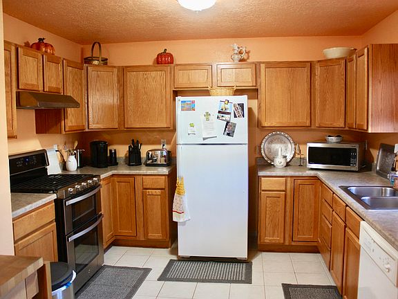 4th image of 2606 Paseo Arbolado SW