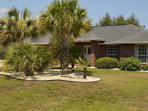 2nd image of 2592 Sherwood Dr
