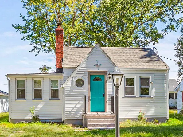 1212 Lossing Ave, Colonial Beach, VA 22443