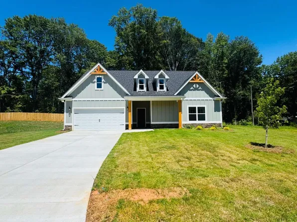 115 Crane St, Maysville, GA 30558