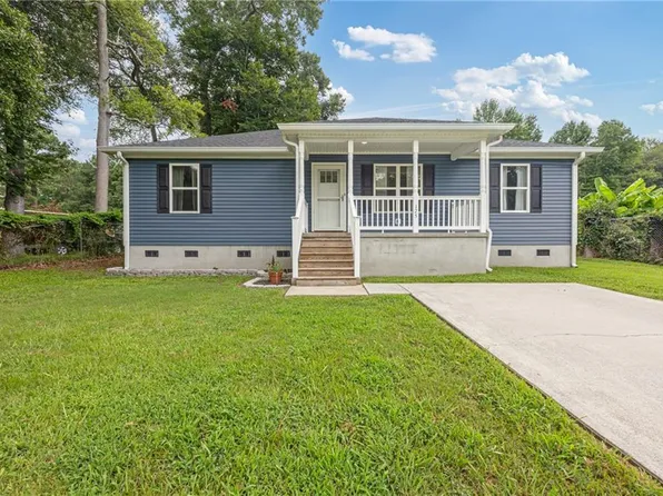 175 Wedgewood Dr, Moyock, NC 27958