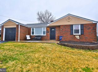 2930 Sunnycrest Rd, Willow Grove, PA 19090