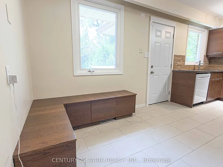 11 Danville Dr — Photo 14