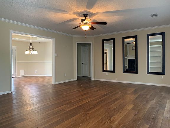 4th image of 1 Summer Ridge Ct