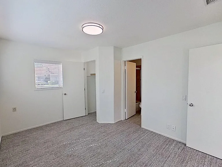 23946 Copenhagen St — Photo 18