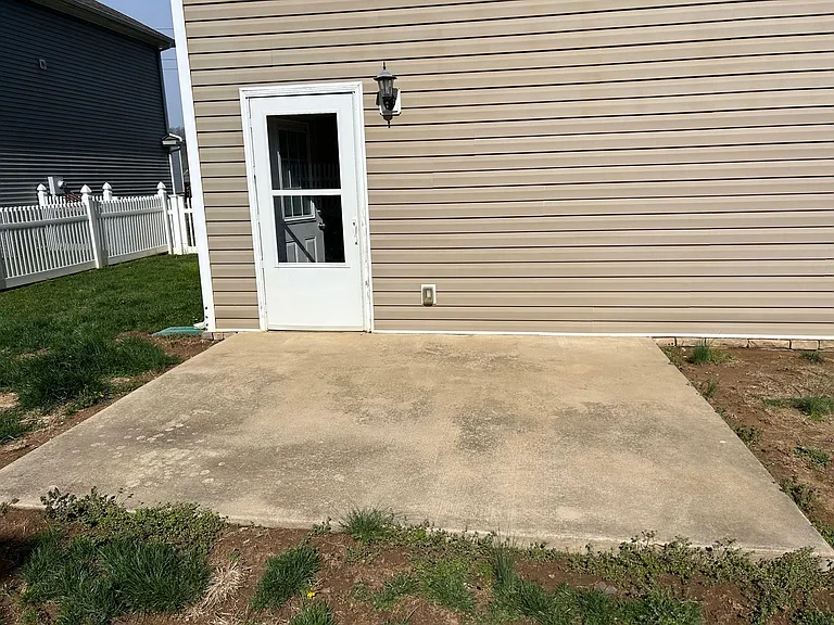 1311 Carrberry Ct — Photo 20