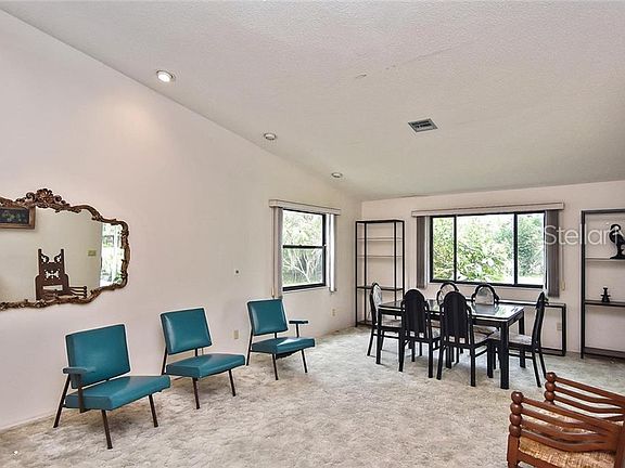 4th image of 125 Palm Ave