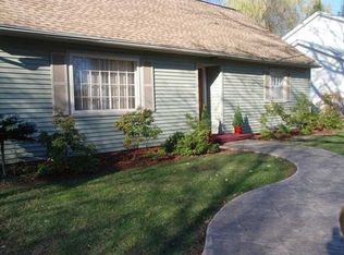 91 Tyringham Rd, Rochester, NY 14617