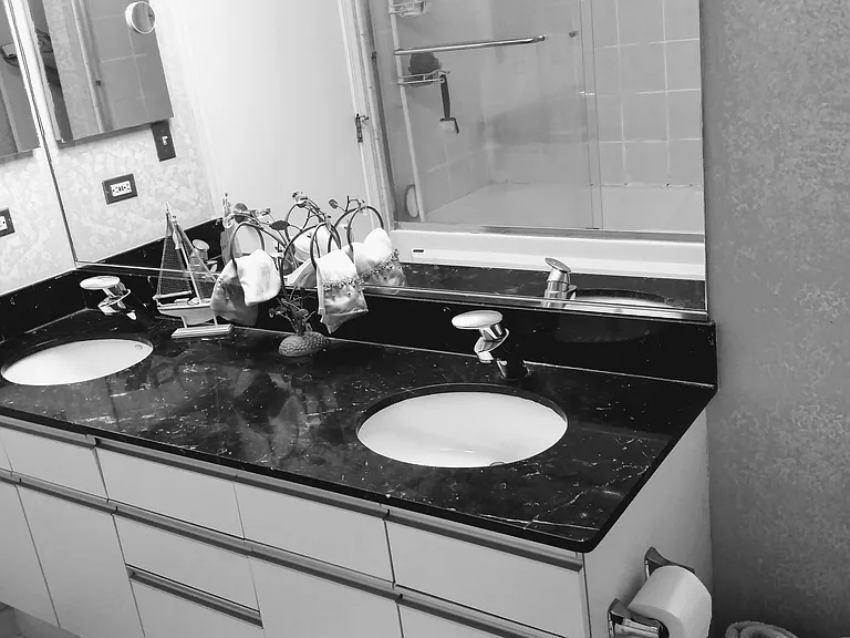 1330 W Monroe St #204 — Photo 38