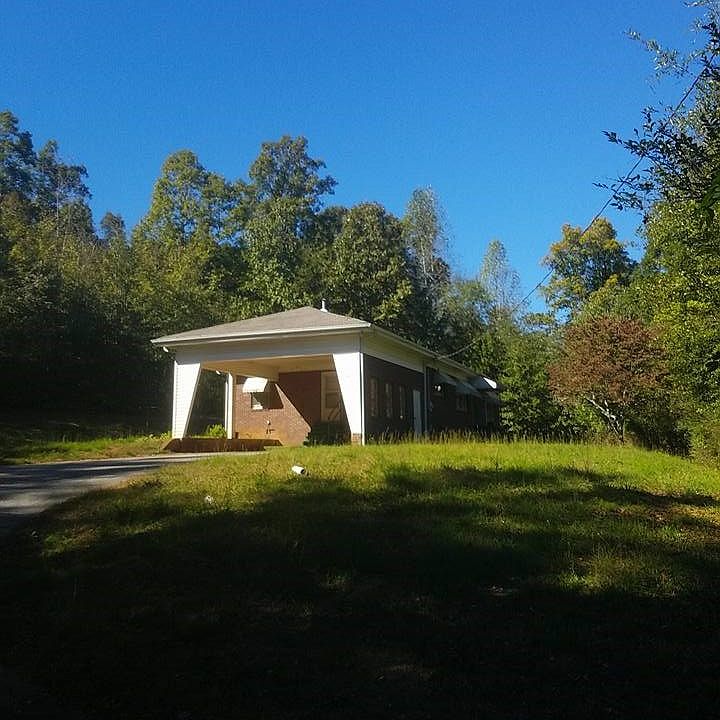 2nd image of 333 Store Rd