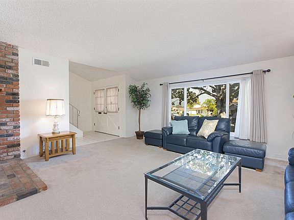 5th image of 1222 Mona Pl