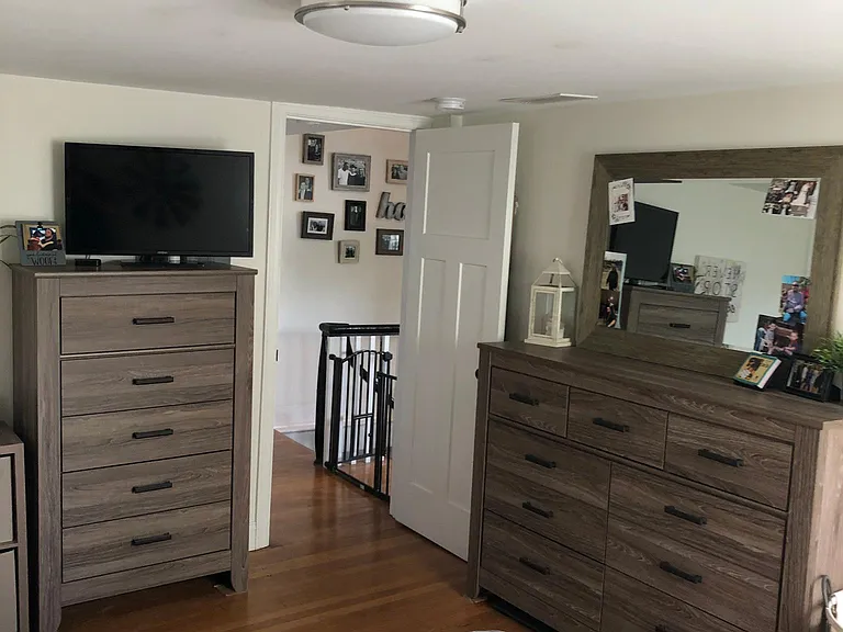 688 Broad St #2 — Photo 9