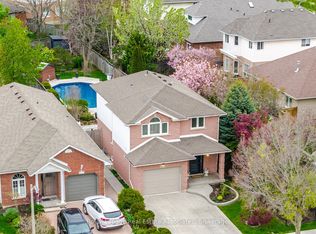 4119 Continental Dr, Burlington, ON L7M 4L1
