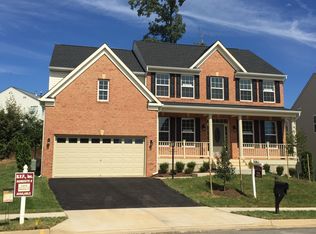 5326 Macdonald Rd, Woodbridge, VA 22193