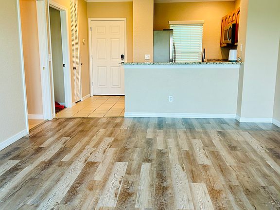 3rd image of 8407 Placida Rd Unit 405