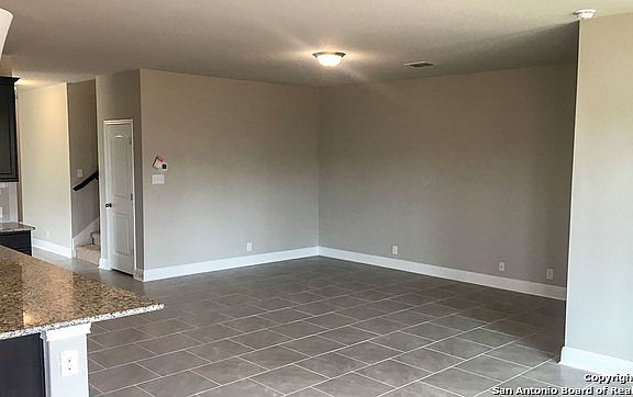 4th image of 8606 Briscoe Flds