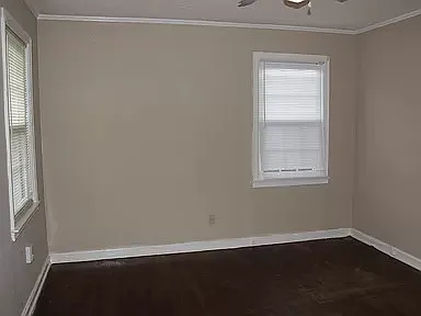 2 bed, 1.0 bath, $800 — Photo 3