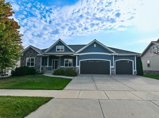 824 Richard Way, Waunakee, WI 53597