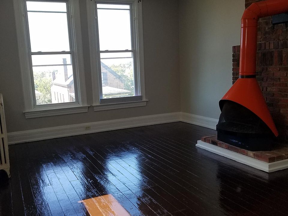 2nd image of 2346 Ohio Ave #3