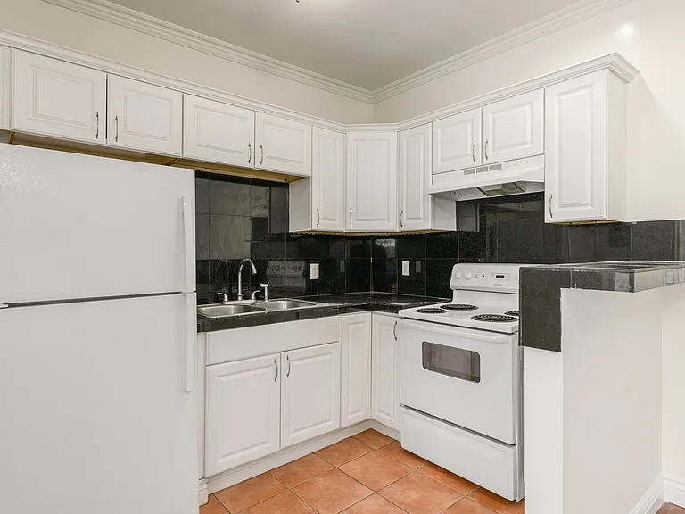 MC 1217 Berendo Properties LLC — Photo 3