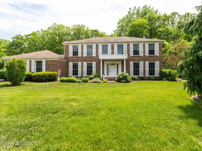 7 Friar Tuck Ct, Lincolnshire, IL, 60069