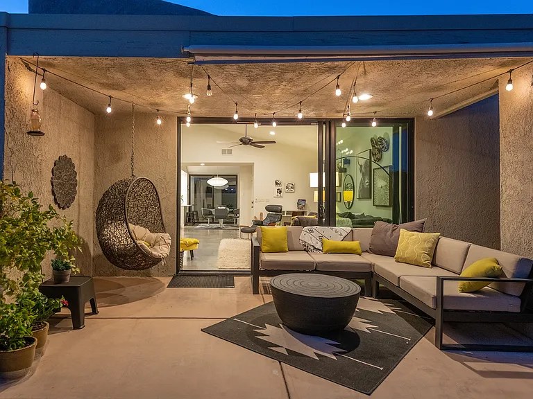 2868 Sundance Cir W — Photo 1