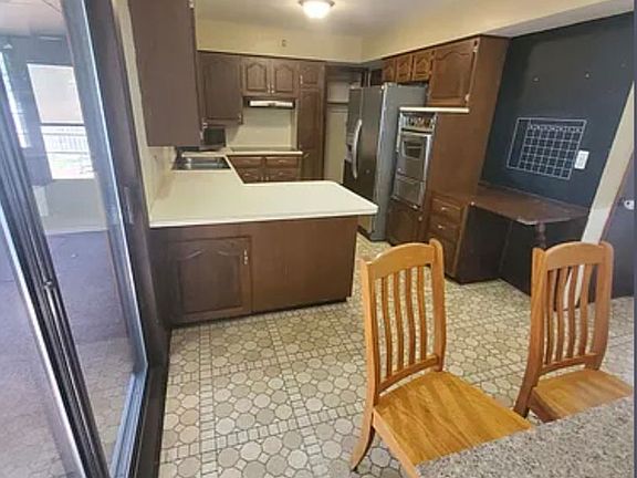 4th image of 4517 Curwood Ave SE