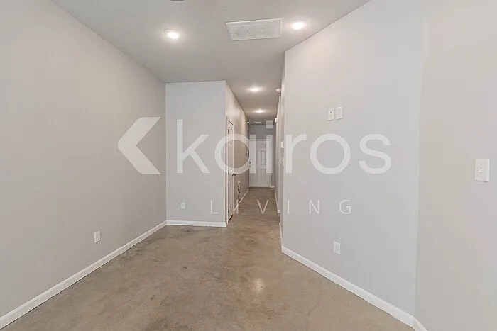 3 bed, 2.5 bath, 1545 sqft, $1,595 — Photo 4
