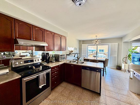 4th image of 21 Trudelle Cres