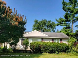 2609 Westbury Rd, Lansing, MI 48906