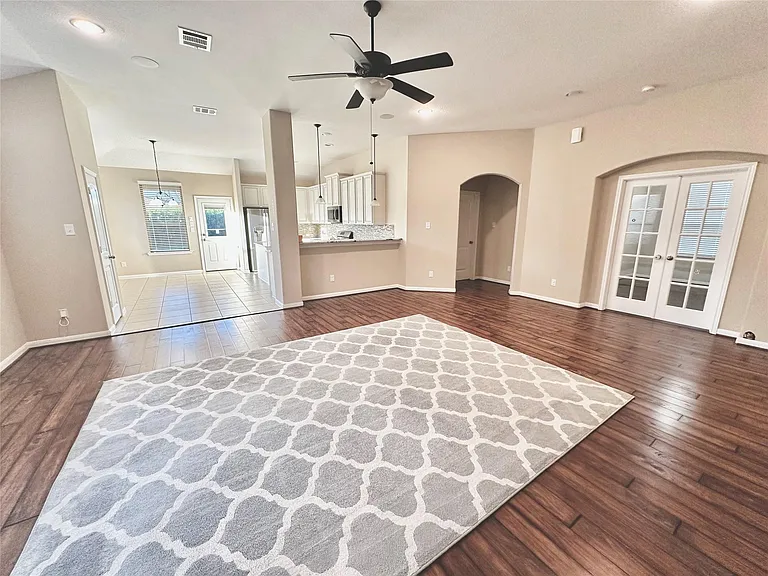 3877 Enchanted Timbers Ln — Photo 4