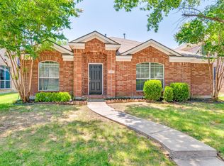 1117 Red Hawk Dr, Frisco, TX 75033