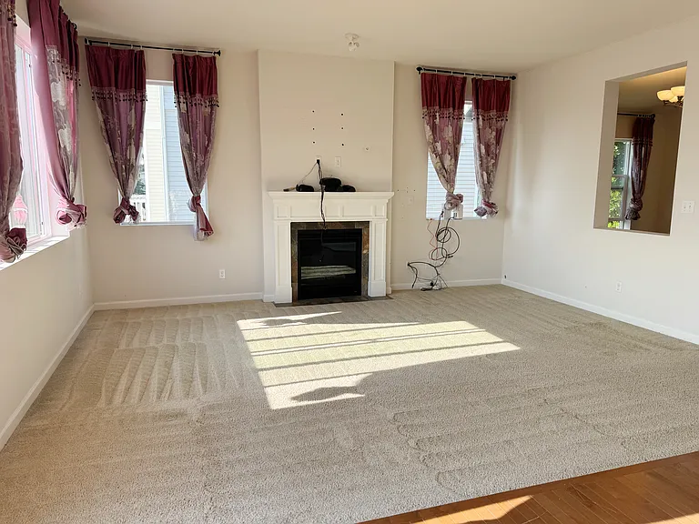 91st Pl S — Photo 18
