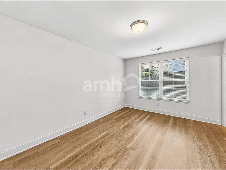 5022 Mountain Springs Rd — Photo 12