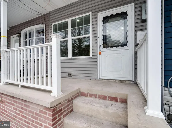 724 E Centre St, Mahanoy City, PA 17948