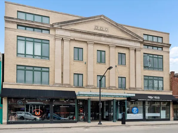 7509 Madison St #3C, Forest Park, IL 60130