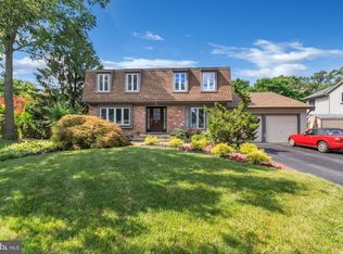 672 Southwick Rd, Somerdale, NJ 08083