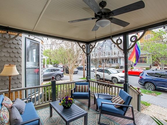 5th image of 151 North Union St #6