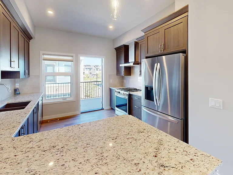 611 Mahogany Blvd SE — Photo 4